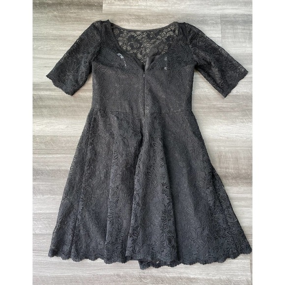 David’s Bridal Black Lace Mini Dress Size 10 Wedding Formal V-Back Sweetheart L1 - Picture 5 of 6